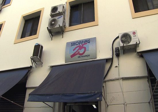 Shoppings da 25 de março fechados por pirataria serão reabertos