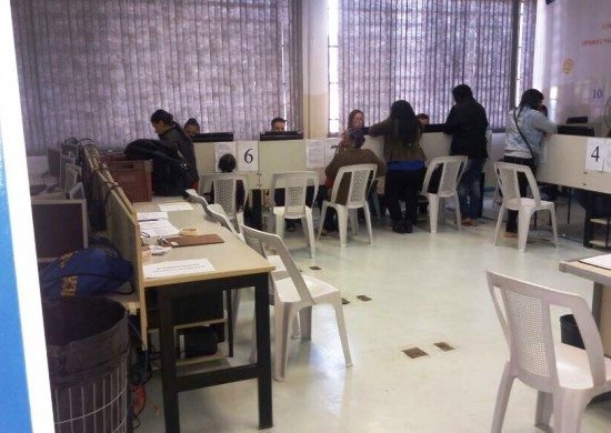 Prefeitura recadastra moradores da região do Taboão para Bolsa Família e CadÚnico