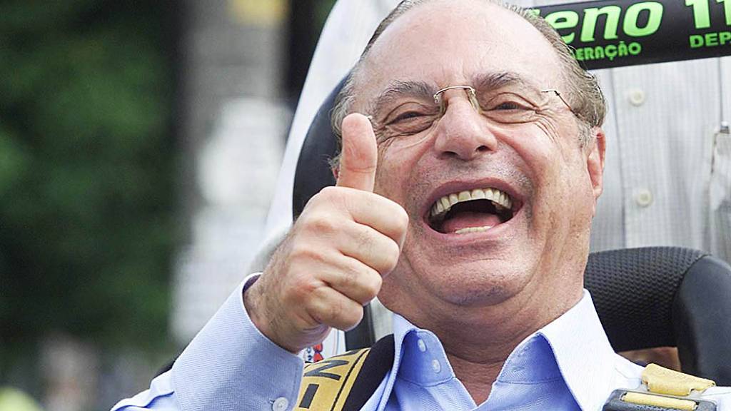 Câmara suspende pagamento de salários e benefícios a Maluf e Jacob