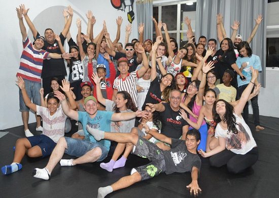 Academia de Teatro DR&T oferece curso gratuito