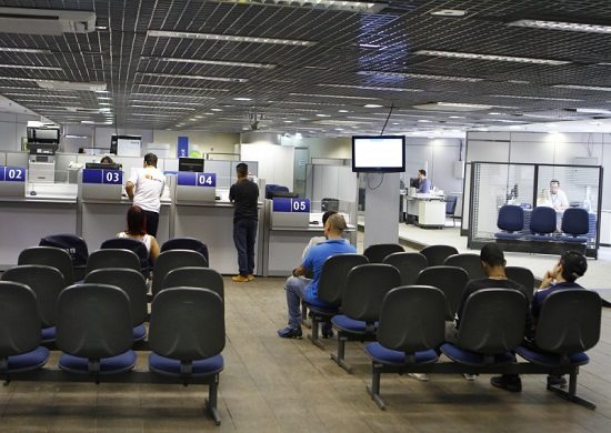 Novas regras para saque de R$ 50 mil passam a valer amanhã