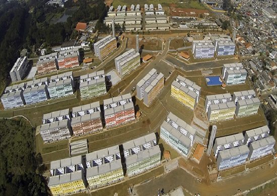 Moradores de condomínio de Guarulhos reclamam de falta de água