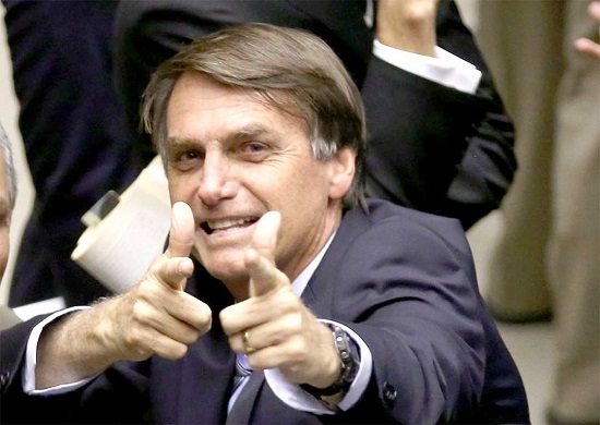 Bolsonaro se filia ao PSL em Recife para disputar a presidência
