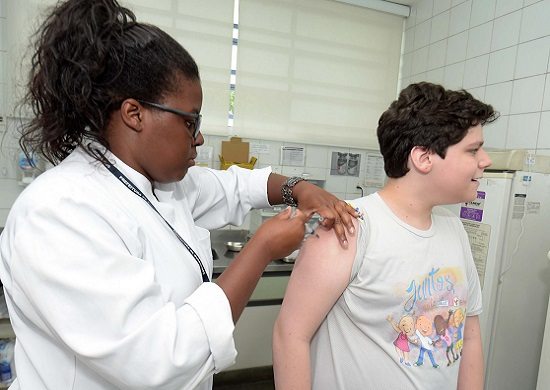 Secretaria de Saúde anuncia mudanças na vacinação contra febre amarela