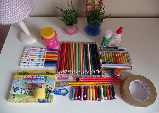 Procon Guarulhos orienta consumidores sobre aquisição de material escolar