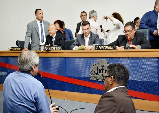 AUMENTO DE ISS DERRUBADO EM GUARULHOS