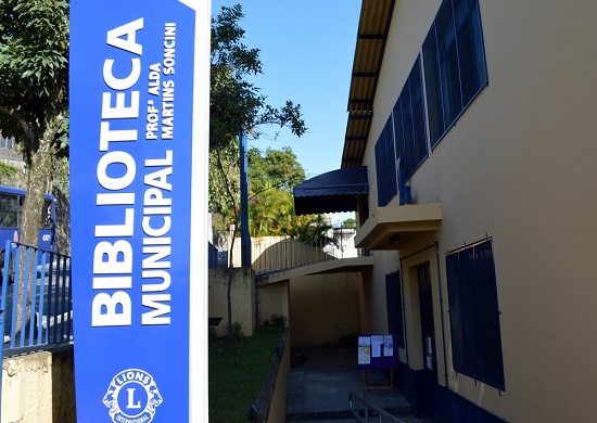 Biblioteca de Arujá abre inscrições para oficina de informática