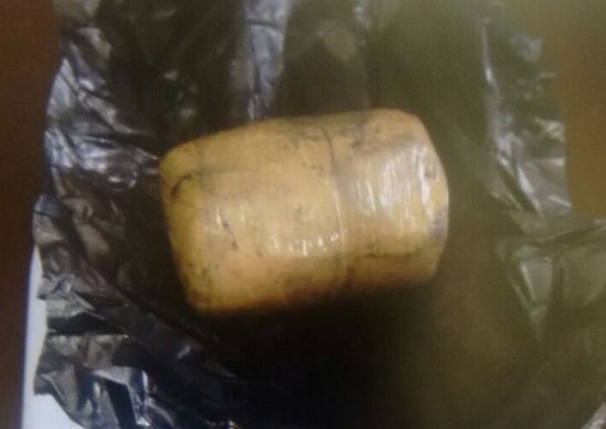 Mulheres são presas ao tentarem entrar em penitenciária com drogas e dinheiro nas partes íntimas