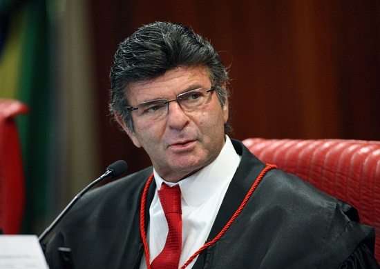 Luiz Fux assume hoje a presidência do Tribunal Superior Eleitoral
