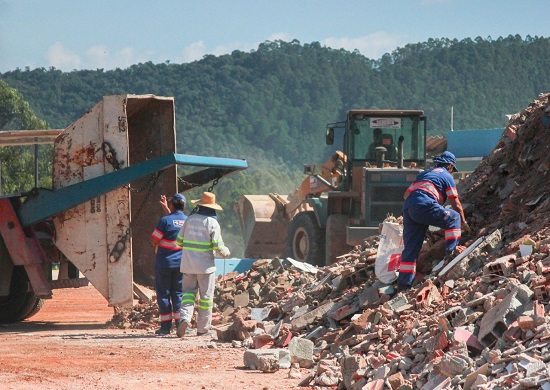 Usina Recicladora da Proguaru gera economia de mais de R$ 99 mil em janeiro