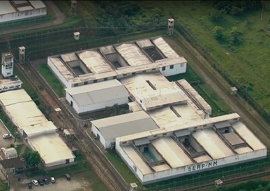 18 são feitos reféns em rebelião no presídio Milton Dias, em Japeri