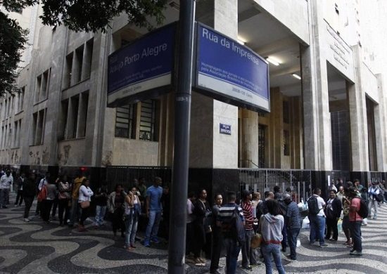 Número de desempregados no Rio de Janeiro sobe 157% em 3 anos