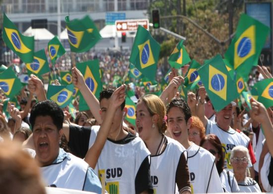 Brasil tem 11 feriados nacionais. E pode ganhar mais 5 se depender dos deputados