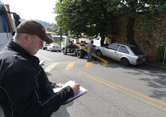 Prefeitura remove 88 veículos das vias de Guarulhos em janeiro