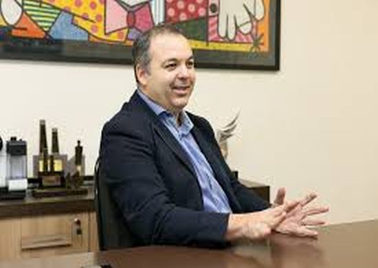 Reticências…Por Pedro Notaro