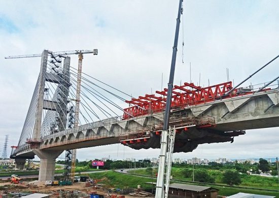 Alckmin vistoria obras do Viaduto Estaiado em Guarulhos nesta sexta(02)