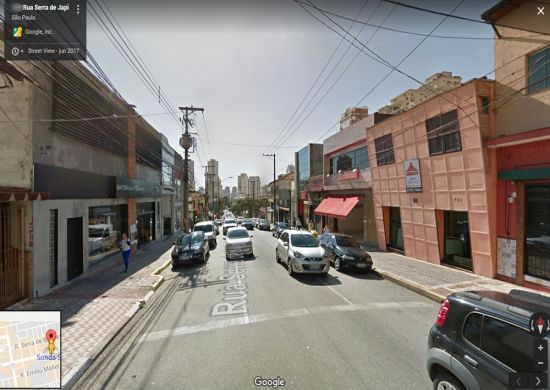 Homem é executado a tiros dentro de carro na Zona Leste de SP