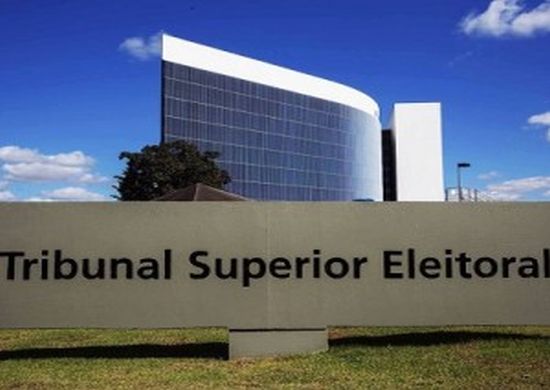 TSE publica resolução que libera autofinanciamento de campanhas