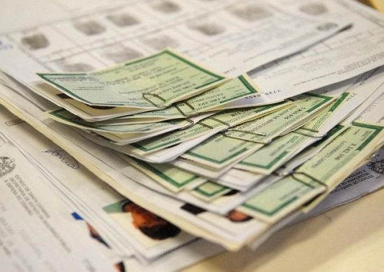 STF decide que transexuais e transgêneros poderão mudar registro civil sem necessidade de cirurgia