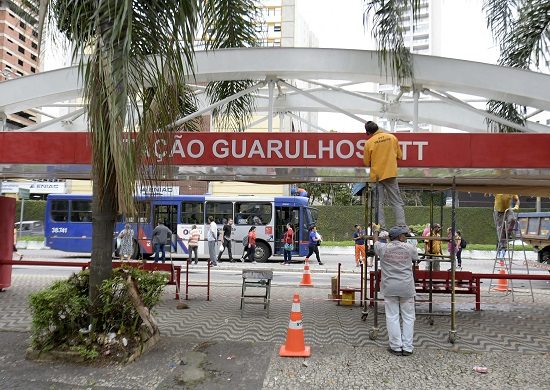 Prefeitura promove ações de zeladoria na região central de Guarulhos