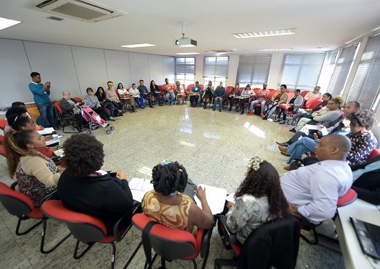 CRAS Ponte Alta realiza palestra para mulheres