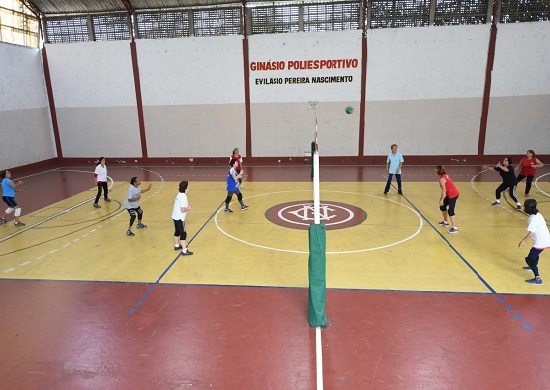 Festival de vôlei adaptado feminino acontece nesta quarta-feira