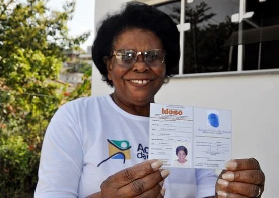 Prefeitura entrega 599 Carteiras do Idoso no primeiro bimestre deste ano