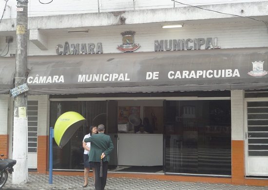 Câmara de Carapicuíba tem concurso público com cargos em todos os níveis de escolaridade