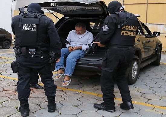 PF cumpre mandados da 50ª fase da Lava Jato em São Paulo e na Bahia