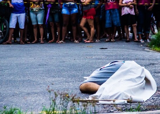 Brasil registra quase 60 mil pessoas assassinadas em 2017