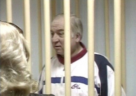 Diversos países expulsam diplomatas russos em reação a caso do ex-espião