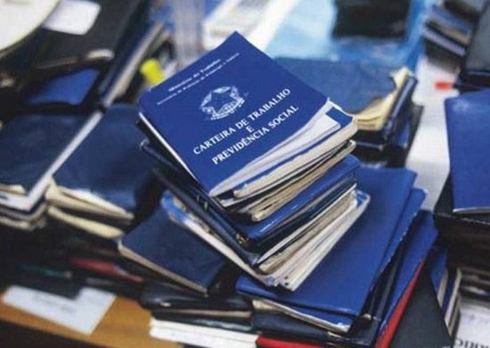 Desemprego sobe a 12,6% em fevereiro e atinge 13,1 milhões de pessoas