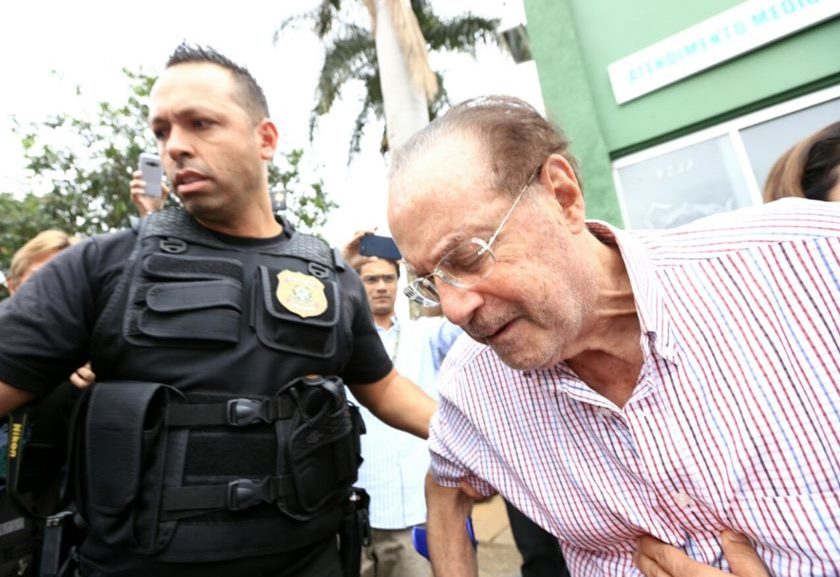 Paulo Maluf passa mal na Papuda e é transferido para hospital
