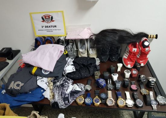 Funcionários do Aeroporto de Cumbica são presos por desviarem mercadorias apreendidas pela Receita Federal