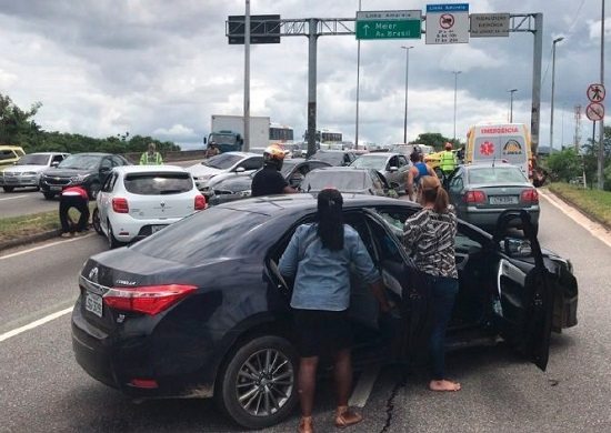 Um em cada três moradores do RJ esteve no meio de um tiroteio no último ano