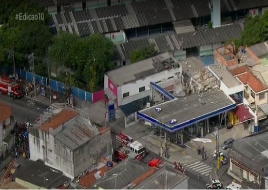 Explosão em posto de gasolina na zona norte de SP deixa ao menos quatro feridos
