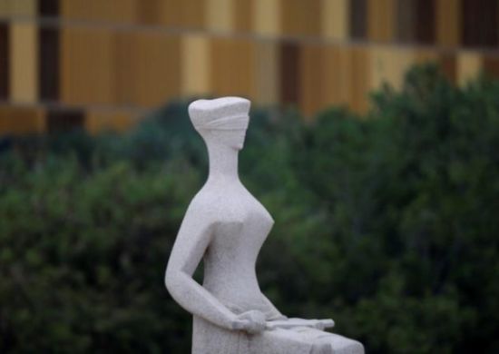 Maioria defende manutenção da prisão de condenados em 2ª instância, aponta Datafolha