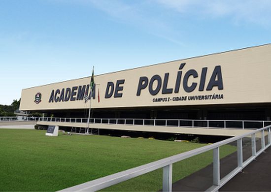 Polícia civil de SP abre concurso para 500 vagas com salários a partir de R$ 3.500,00