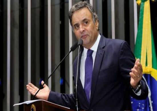 Senador Aécio Neves tem mal-estar e vai a hospital em Brasília