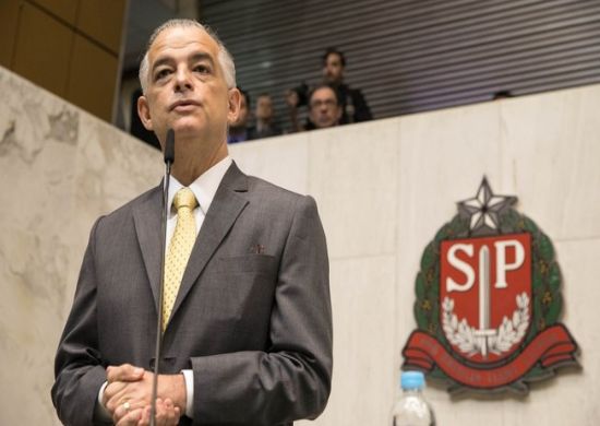 Márcio França tem planos frustados ao propor divisão de comando das polícias civil e militar