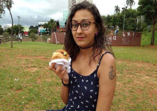 Moradora de Guarulhos cria grupo ‘Veganos Pobres’ para troca de receitas no Facebook