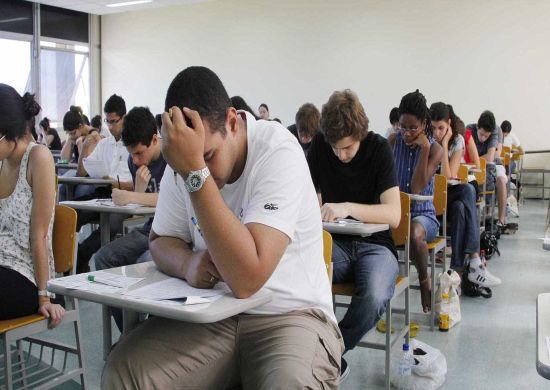 Termina nesta sexta-feira (27) as inscrições para o Encceja