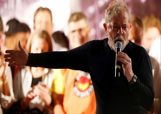 Lula escreve nova carta na prisão e sugere que Moro desacata o STF