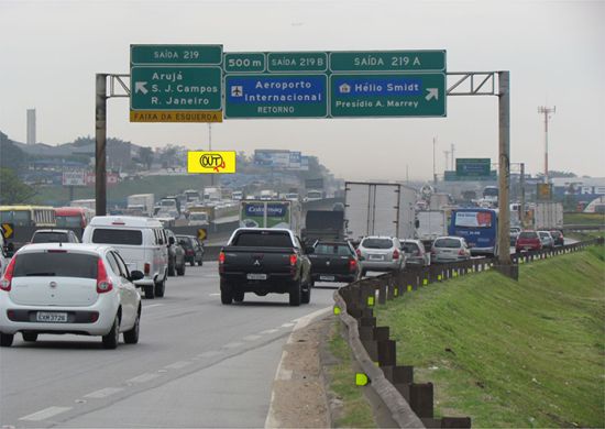 CCR NOVA DUTRA INFORMA: Via Dutra terá interdições nos dois sentidos, em Arujá (SP)