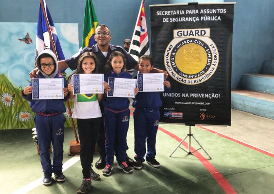 Projeto GUARD realiza formaturas para alunos da Rede Municipal