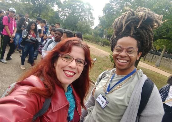 Prefeitura leva adolescentes do SCFV à Feira do Estudante na capital