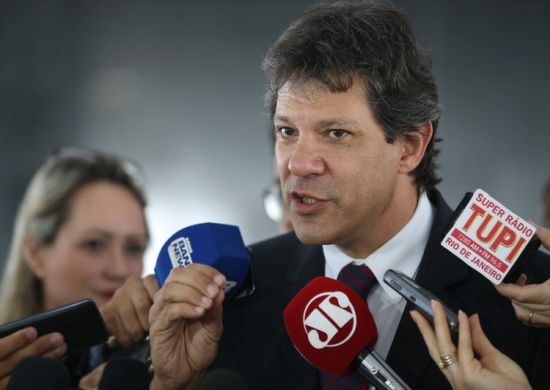 Ex-prefeito Fernando Haddad é denunciado por crime eleitoral