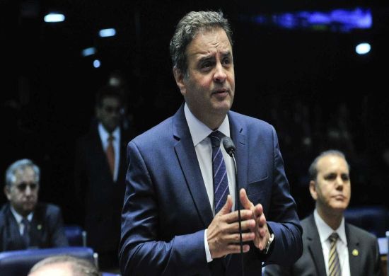 Alexandre de Moraes envia investigação sobre Aécio à Justiça de MG