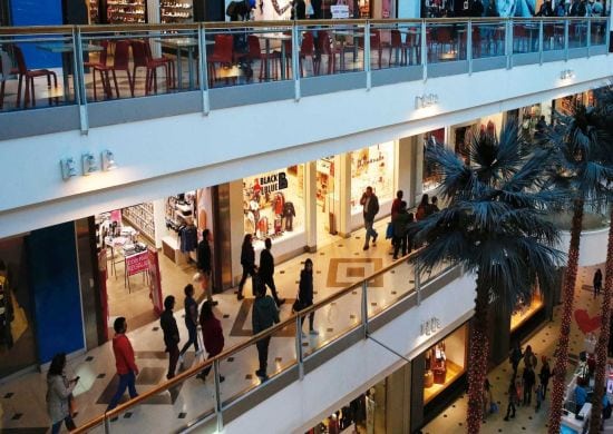 Greve faz movimento em shoppings cair 15%, diz associação