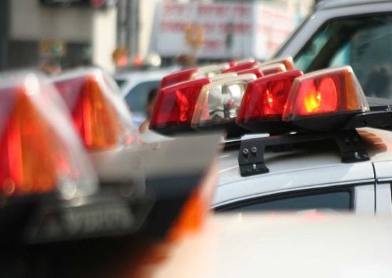 Ladrões fazem arrastão em São Paulo; uma pessoa é baleada